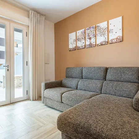 Holiday home Casa Mattia *